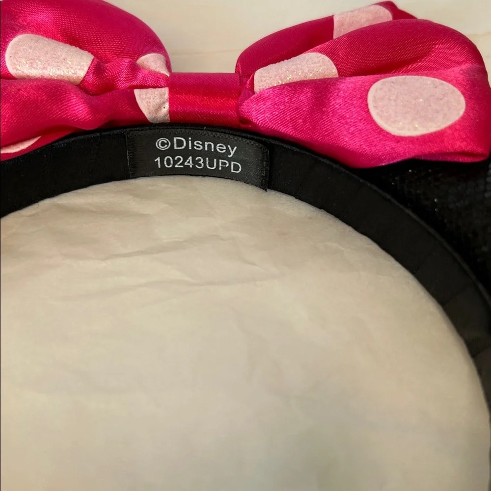 Disney Minnie Mouse Headbands (2) with Pink Polka Dot Bow. - Picture 5 of 7